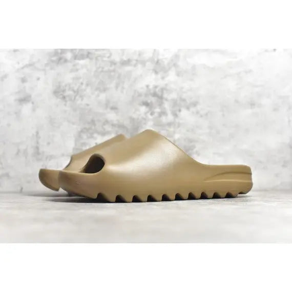 Adidas Yeezy Slide "Earth Brown" — Brown / Tonal