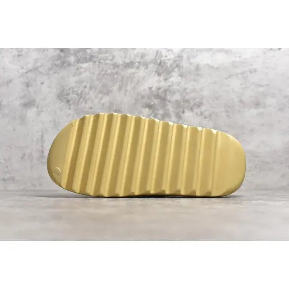 Adidas Yeezy Slide "Desert Sand" — Sand / Tonal